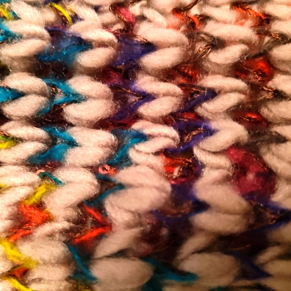 🌀🆕Chunky Infinity Scarf - Picture 3 of 4